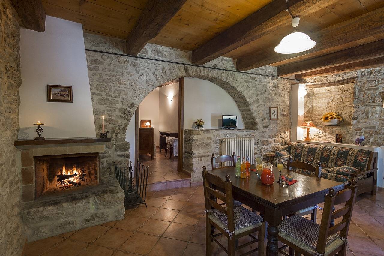 Expert Chimney and Fireplace Services in Newport Beach, California